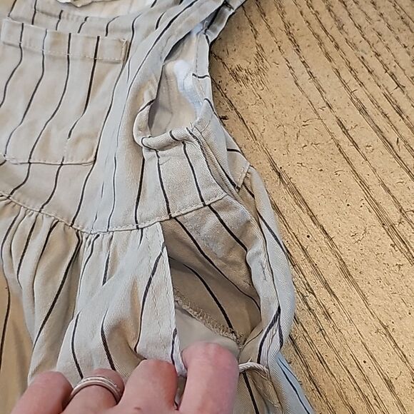 4T pinstripe sleeveless dress army green - Picture 5 of 11